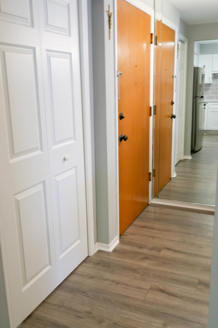 6526 W Irving Park Road 608