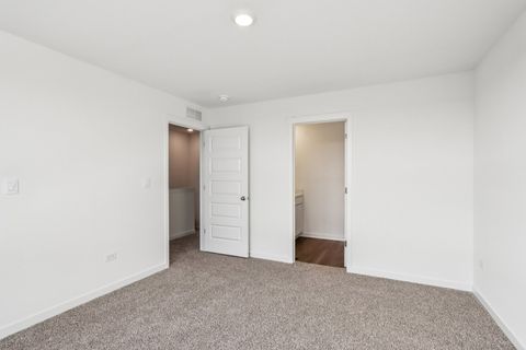 Tiny photo for 385 Summit Circle, Lombard, IL 60148 (MLS # 12543215)