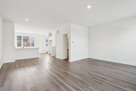 Tiny photo for 385 Summit Circle, Lombard, IL 60148 (MLS # 12543215)