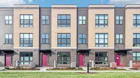 385 Summit Circle Lombard IL 60148