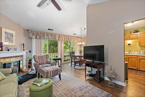 Tiny photo for 26 Waterbury Lane #N2, Schaumburg, IL 60193 (MLS # 12566524)