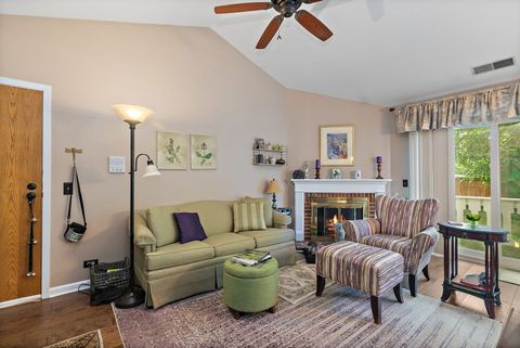 Tiny photo for 26 Waterbury Lane #N2, Schaumburg, IL 60193 (MLS # 12566524)