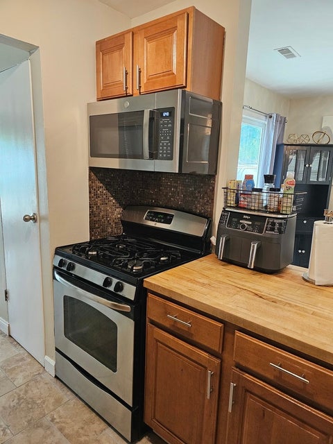 Tiny photo for 412 Suwanee Street, Park Forest, IL 60466 (MLS # 12793482)