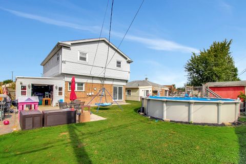 Tiny photo for 8001 S Kilpatrick Avenue, Chicago, IL 60652 (MLS # 12473308)
