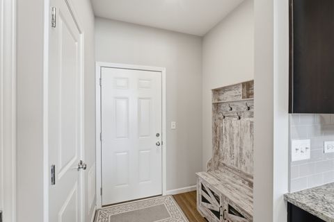 Tiny photo for 2235 Ryegrass Lane #68002, Bolingbrook, IL 60490 (MLS # 12588385)