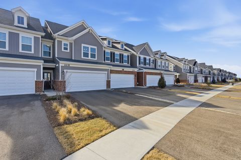 Tiny photo for 2235 Ryegrass Lane #68002, Bolingbrook, IL 60490 (MLS # 12588385)