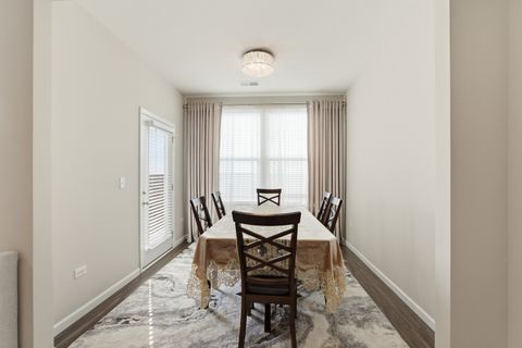 Tiny photo for 2235 Ryegrass Lane #68002, Bolingbrook, IL 60490 (MLS # 12588385)