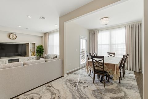 Tiny photo for 2235 Ryegrass Lane #68002, Bolingbrook, IL 60490 (MLS # 12588385)