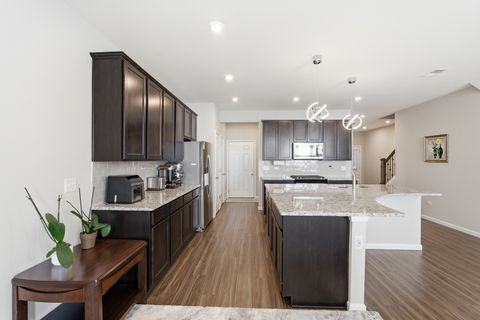 Tiny photo for 2235 Ryegrass Lane #68002, Bolingbrook, IL 60490 (MLS # 12588385)