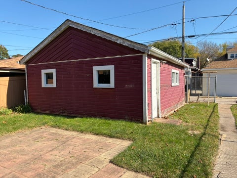Tiny photo for 7719 S Oglesby Avenue, Chicago, IL 60649 (MLS # 12792092)
