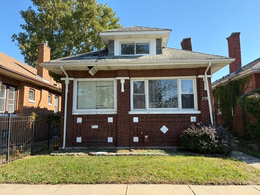 7719 S OGLESBY AVE, CHICAGO, IL 60649 - Image 3e26cf123e1cb4edf42fc6bbfe187f51/3910237773