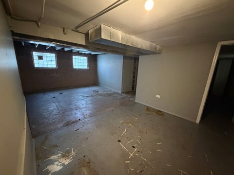 Tiny photo for 7719 S Oglesby Avenue, Chicago, IL 60649 (MLS # 12792092)