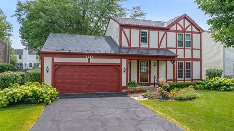 Photo of Carol Stream, IL 60188 (MLS # 12583355)