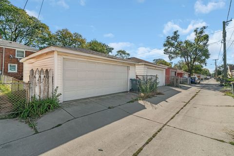 Tiny photo for 330 Geneva Avenue, Bellwood, IL 60104 (MLS # 12497284)