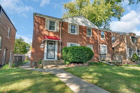 330 Geneva Avenue Bellwood IL 60104