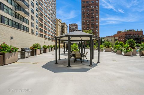Tiny photo for 525 W HAWTHORNE Place #1906, Chicago, IL 60657 (MLS # 12562786)