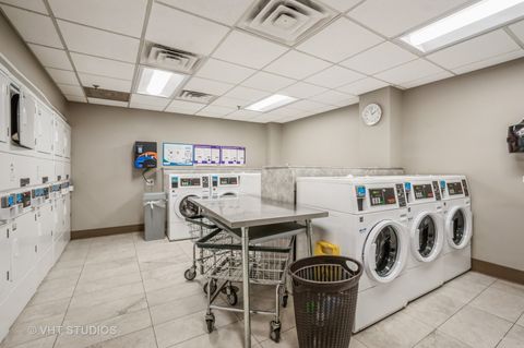 Tiny photo for 525 W HAWTHORNE Place #1906, Chicago, IL 60657 (MLS # 12562786)