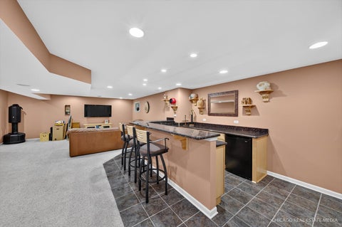 Tiny photo for 1172 Hillcrest Lane, Woodridge, IL 60517 (MLS # 12743124)