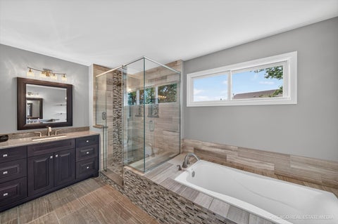 Tiny photo for 1172 Hillcrest Lane, Woodridge, IL 60517 (MLS # 12743124)