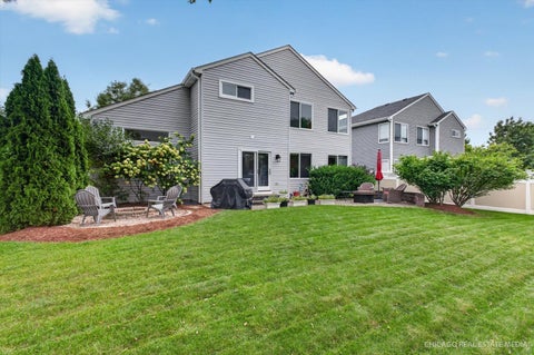 Tiny photo for 1172 Hillcrest Lane, Woodridge, IL 60517 (MLS # 12743124)