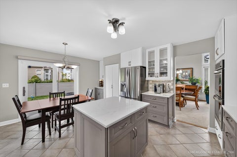 Tiny photo for 1172 Hillcrest Lane, Woodridge, IL 60517 (MLS # 12743124)