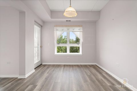 Tiny photo for 190 N Milwaukee Avenue #3-604, Wheeling, IL 60090 (MLS # 12445748)
