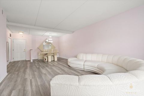 Tiny photo for 190 N Milwaukee Avenue #3-604, Wheeling, IL 60090 (MLS # 12445748)