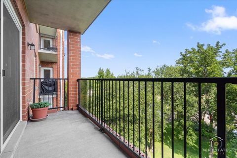 Tiny photo for 190 N Milwaukee Avenue #3-604, Wheeling, IL 60090 (MLS # 12445748)