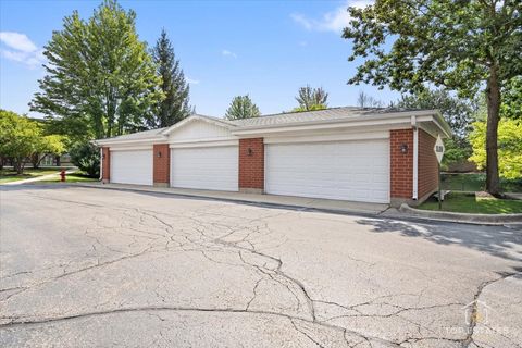 Tiny photo for 190 N Milwaukee Avenue #3-604, Wheeling, IL 60090 (MLS # 12445748)