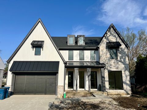 613 S Chatham Avenue Elmhurst IL 60126