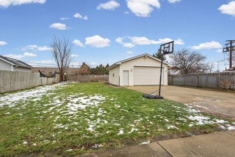 Tiny photo for 1N742 Forest Avenue, Glen Ellyn, IL 60137 (MLS # 12530971)