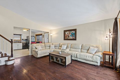 Tiny photo for 1N742 Forest Avenue, Glen Ellyn, IL 60137 (MLS # 12530971)