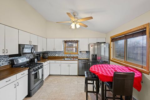 Tiny photo for 1N742 Forest Avenue, Glen Ellyn, IL 60137 (MLS # 12530971)