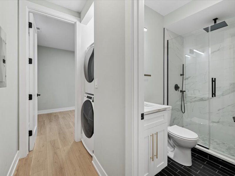 2818 W Fletcher Street CH