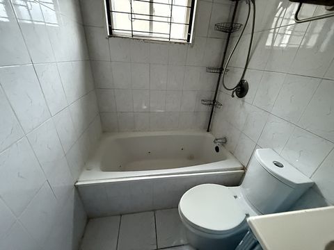 Tiny photo for 1636 W Estes Avenue #108, Chicago, IL 60626 (MLS # 12523429)