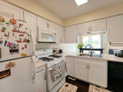 Tiny photo for 230 Carlisle Avenue, Westmont, IL 60559 (MLS # 12785603)