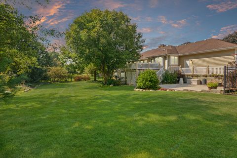 Tiny photo for 3211 Leafy Lane, Bloomington, IL 61704 (MLS # 12496009)