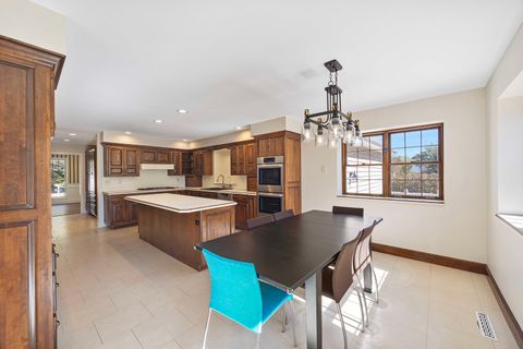 Tiny photo for 3211 Leafy Lane, Bloomington, IL 61704 (MLS # 12496009)