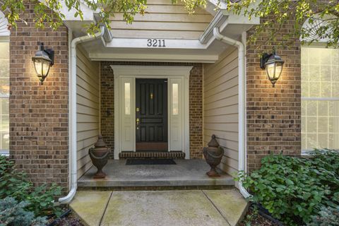 Tiny photo for 3211 Leafy Lane, Bloomington, IL 61704 (MLS # 12496009)