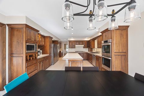 Tiny photo for 3211 Leafy Lane, Bloomington, IL 61704 (MLS # 12496009)