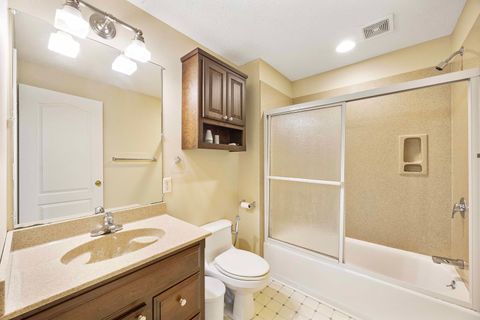 Tiny photo for 3211 Leafy Lane, Bloomington, IL 61704 (MLS # 12496009)