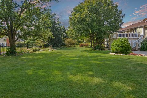 Tiny photo for 3211 Leafy Lane, Bloomington, IL 61704 (MLS # 12496009)