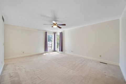 Tiny photo for 3211 Leafy Lane, Bloomington, IL 61704 (MLS # 12496009)