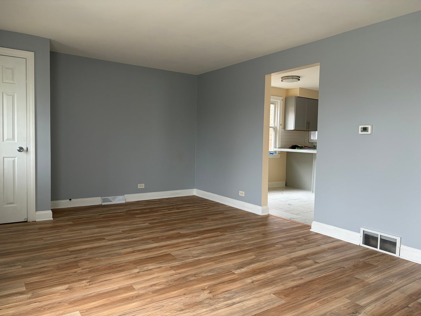 6437 W 63rd Place