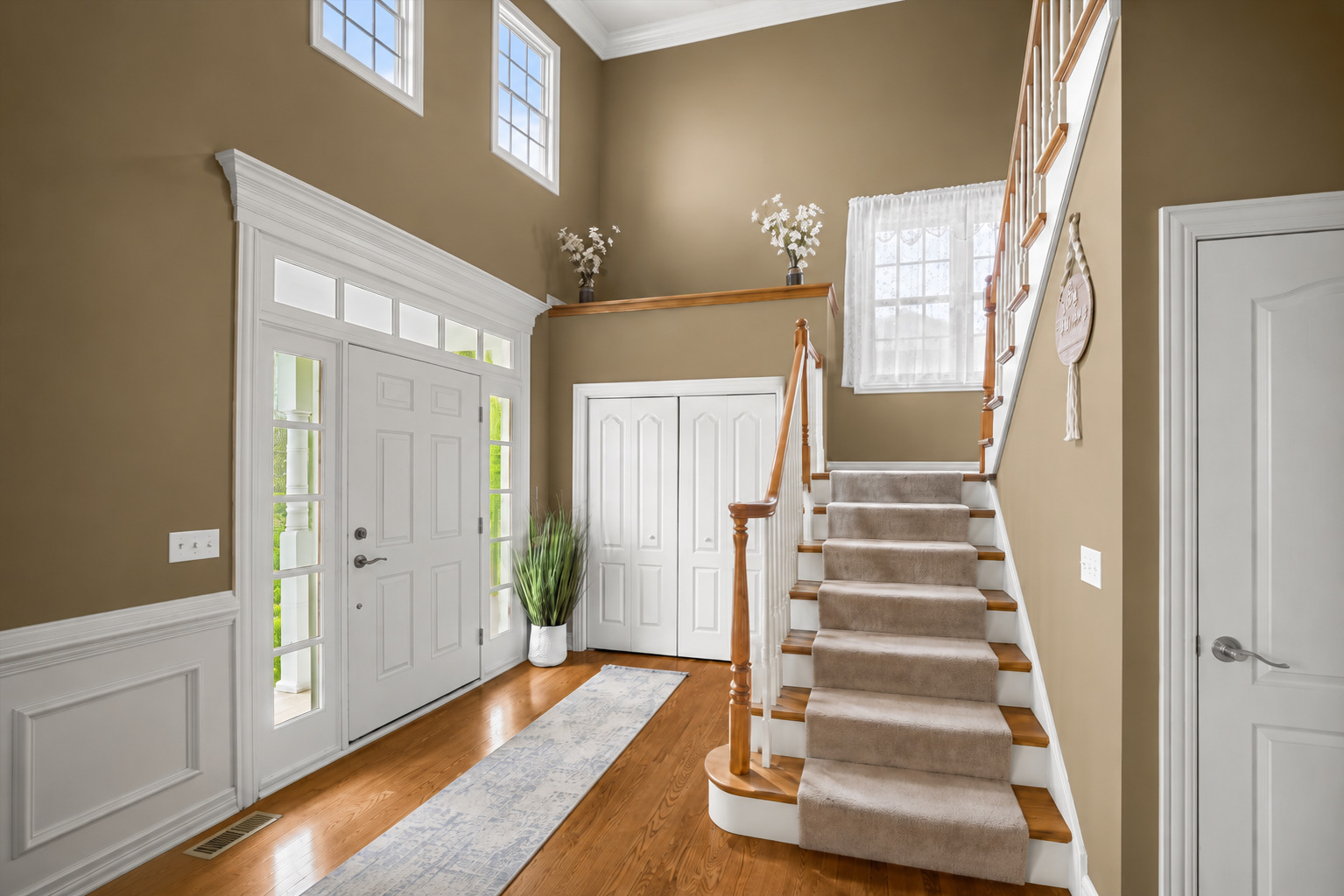 2423 Dustin Drive