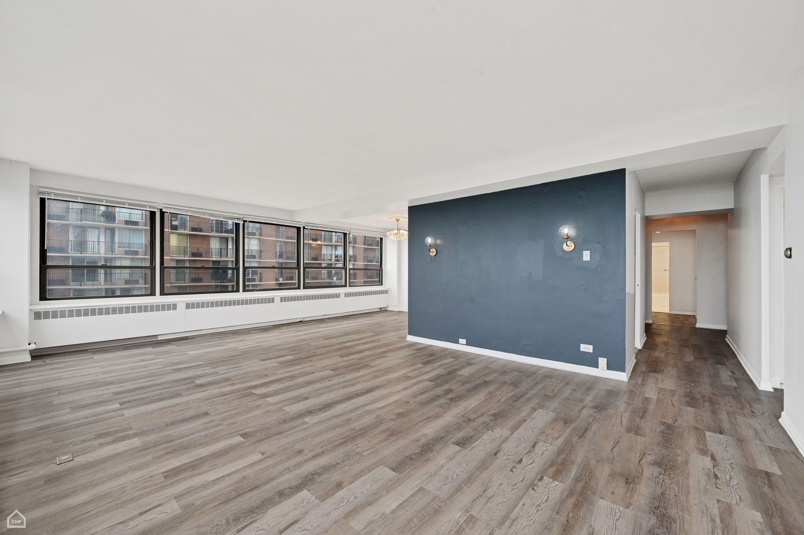 4180 N Marine Drive 1505
