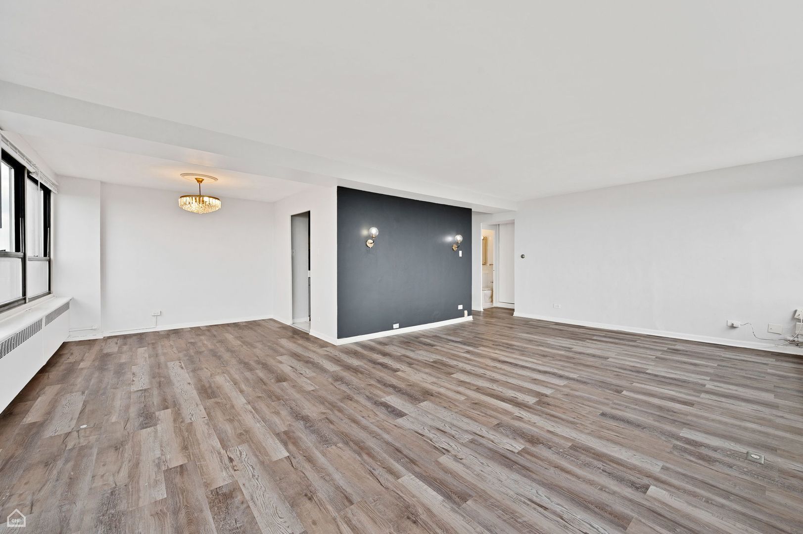 4180 N Marine Drive 1505