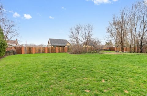 Tiny photo for 6554 W 92nd Street, Oak Lawn, IL 60453 (MLS # 12624182)