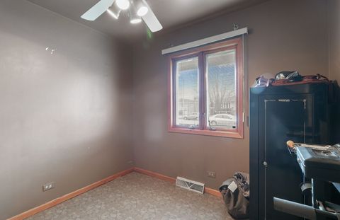 Tiny photo for 6554 W 92nd Street, Oak Lawn, IL 60453 (MLS # 12624182)
