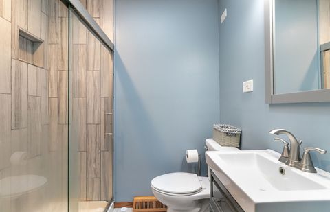Tiny photo for 6554 W 92nd Street, Oak Lawn, IL 60453 (MLS # 12624182)